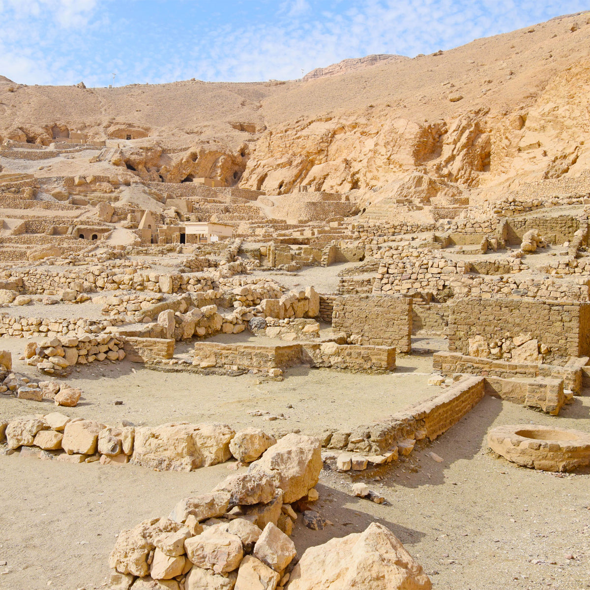Tombs of the Workers: The True Artisans of Thebes
